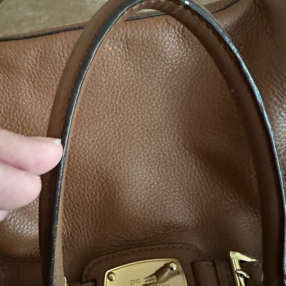 Michael Kors Handbag - Picture 6 of 9
